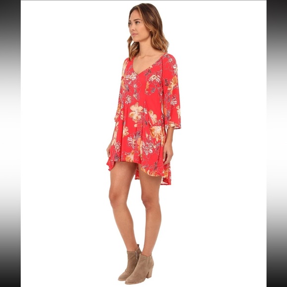 Free People Dresses & Skirts - Free People Eyes On You Floral Print High-Low Mini Dress sz.6